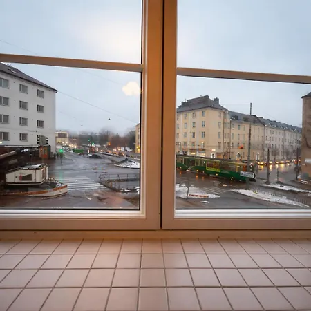 Bright Vallila With King Bed For Families