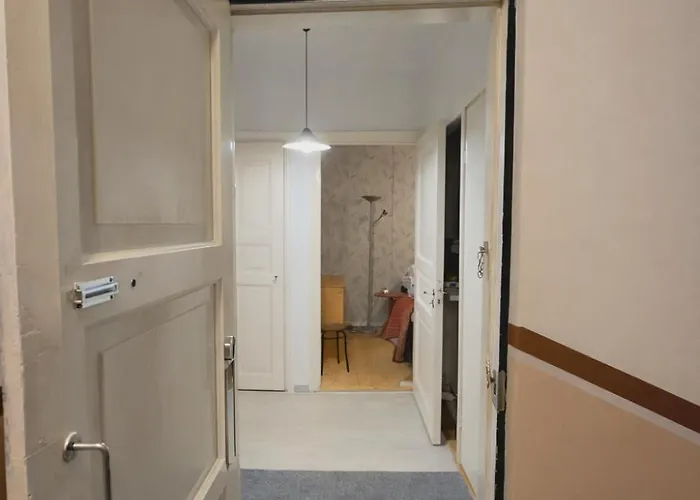 Apartment Bright & Spacious Near Center *